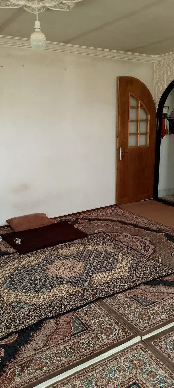 منزل مسکونی دو نبش با موقعیت عالی