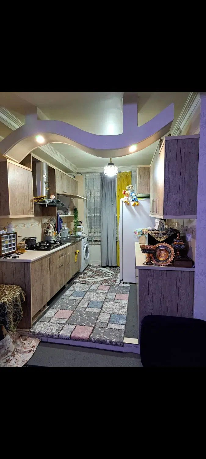 ۷۰ متر ۲ خواب طبقه اول آسانسور