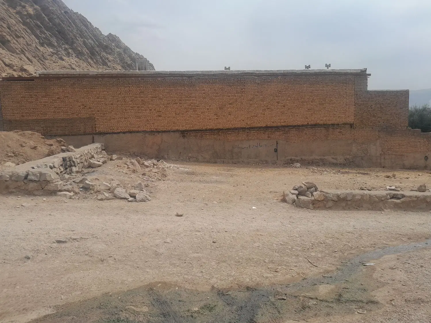 زمین مسکونی