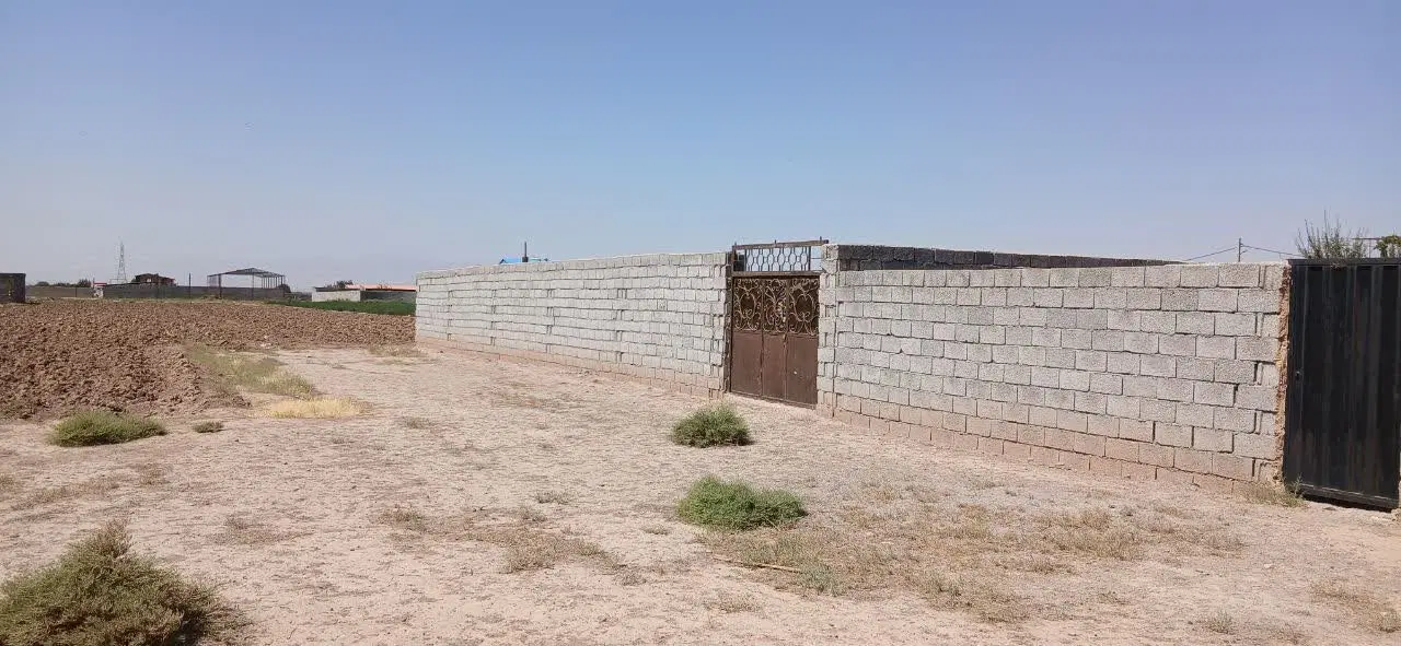 زمین ویلایی، کارگاهی حصار شده در  باغ معروف