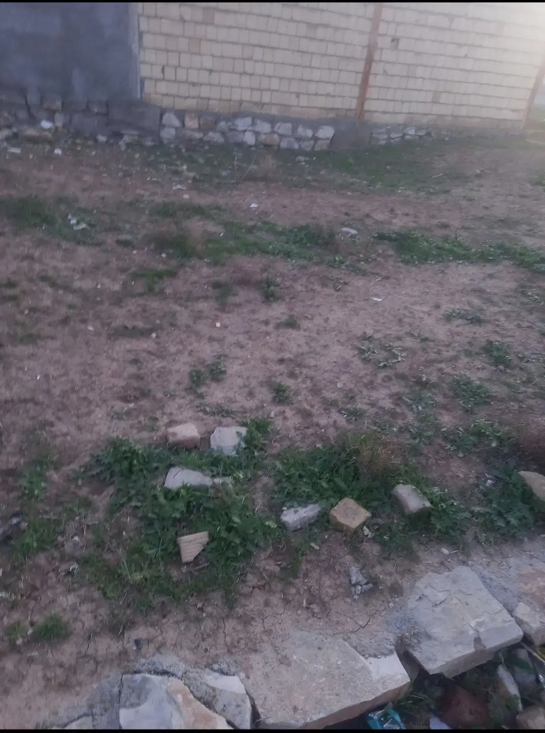 صد متر زمین مراد آباد کیهانشهر