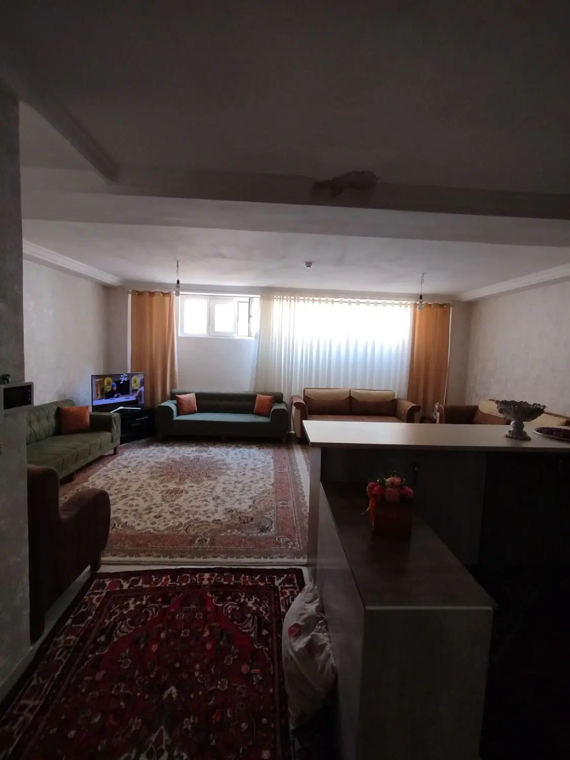 آپارتمان کوچه باغ