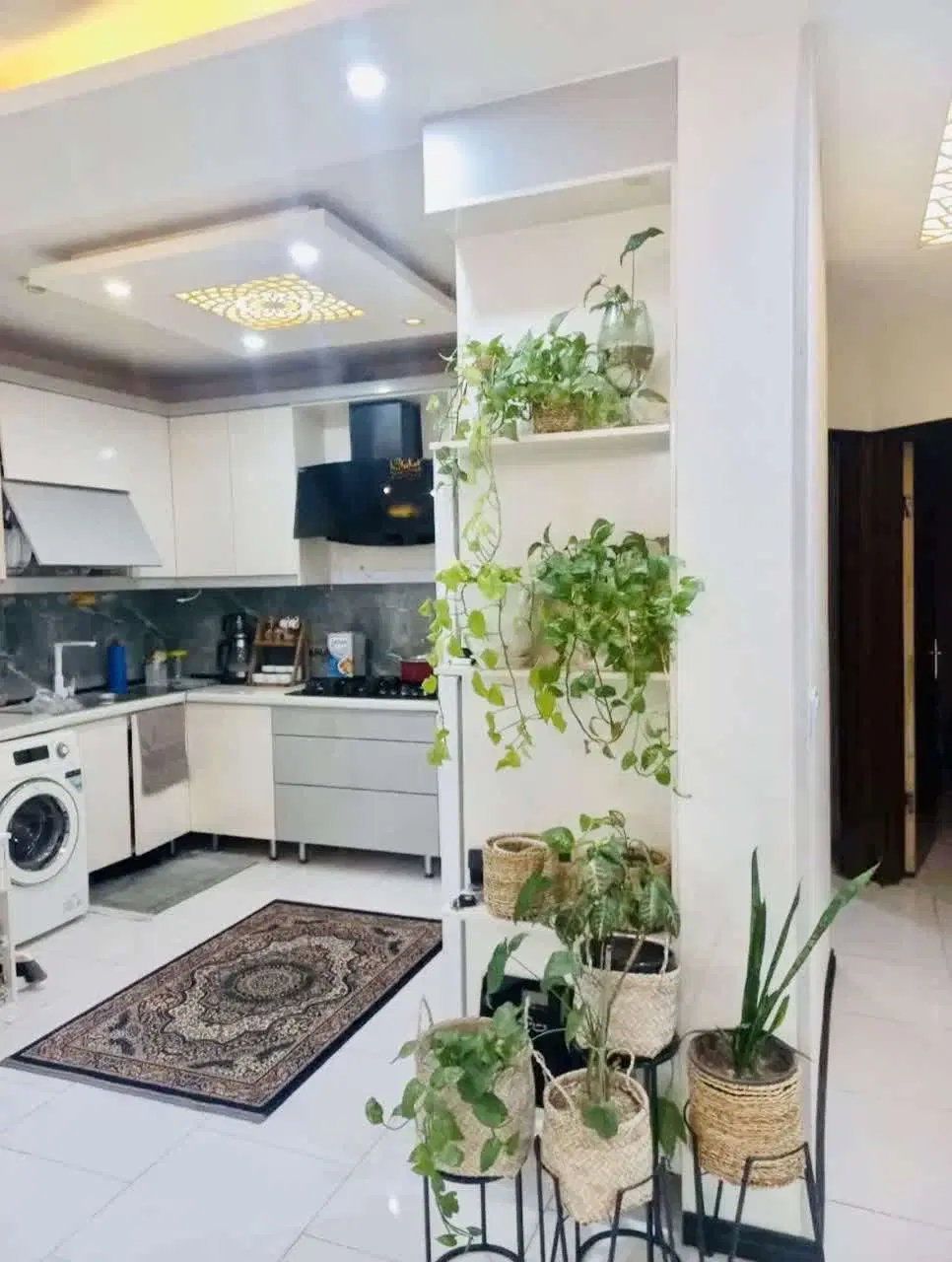 آپارتمان خوش نقشه و تمیز، 2خواب، محدوده الهیه
