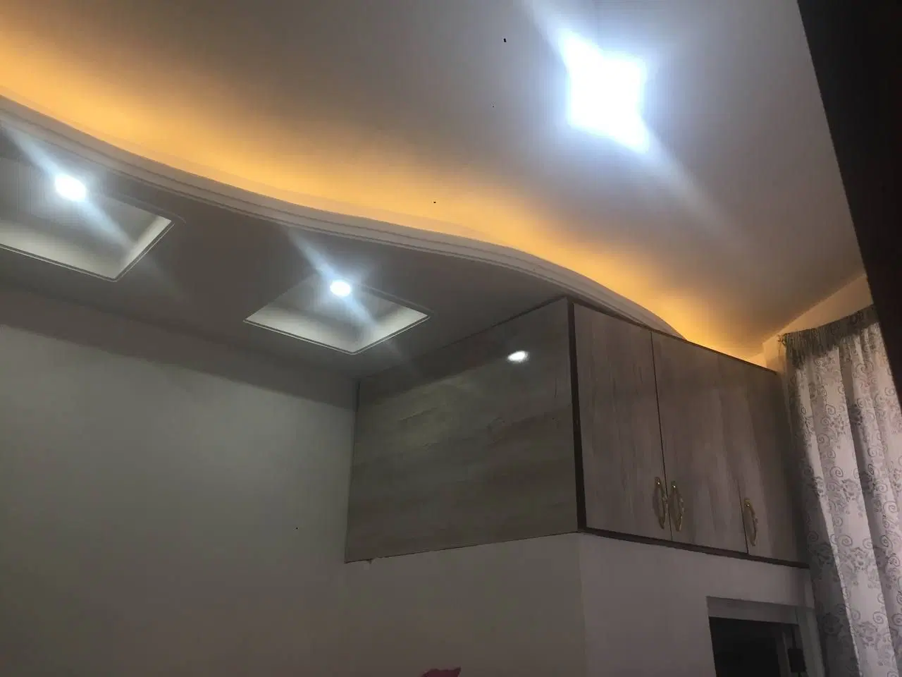 یک طبقه ویلایی دربست