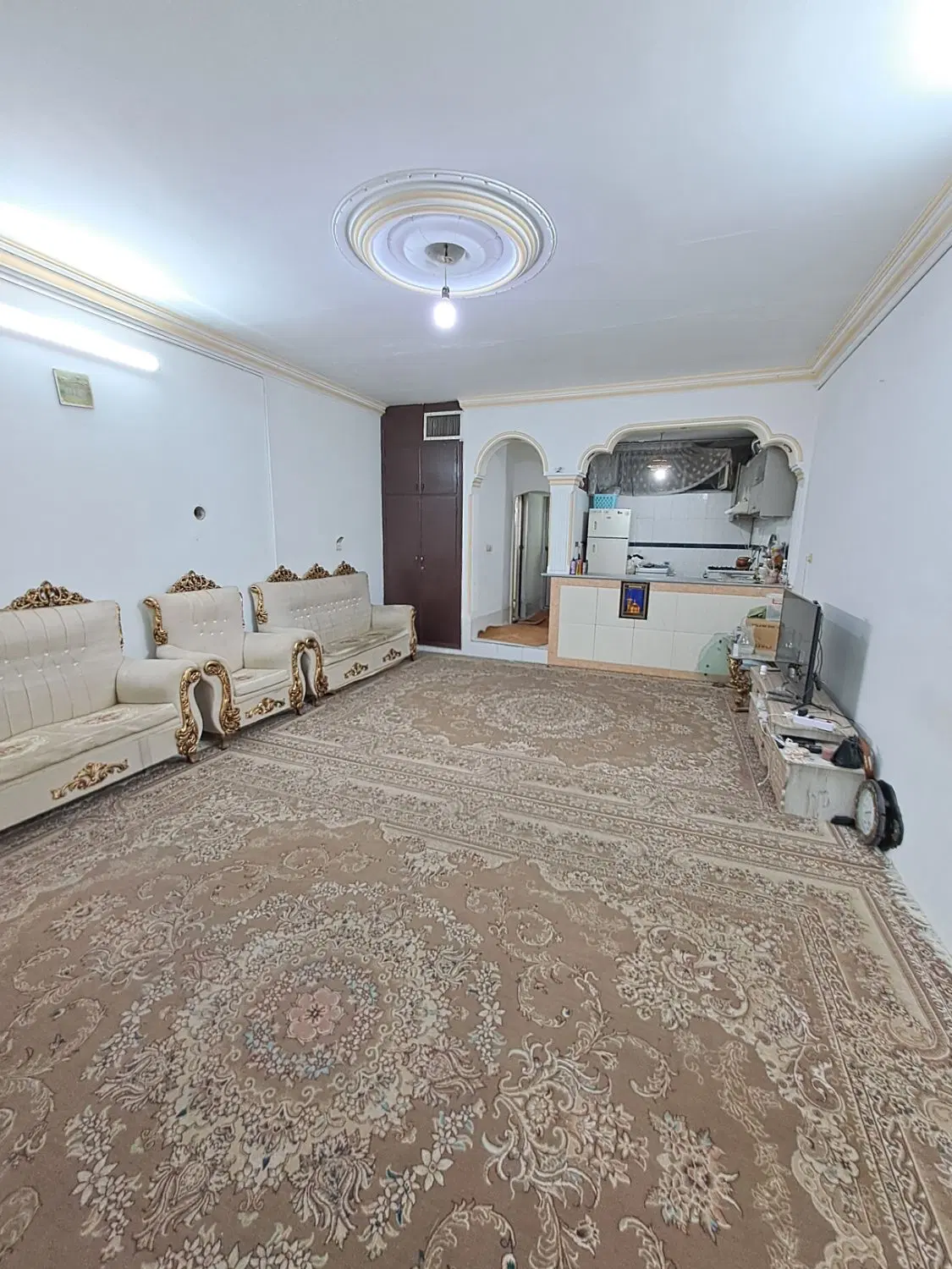 اجاره آپارتمان 85متری طبقه اول طبرسی شمالی 24