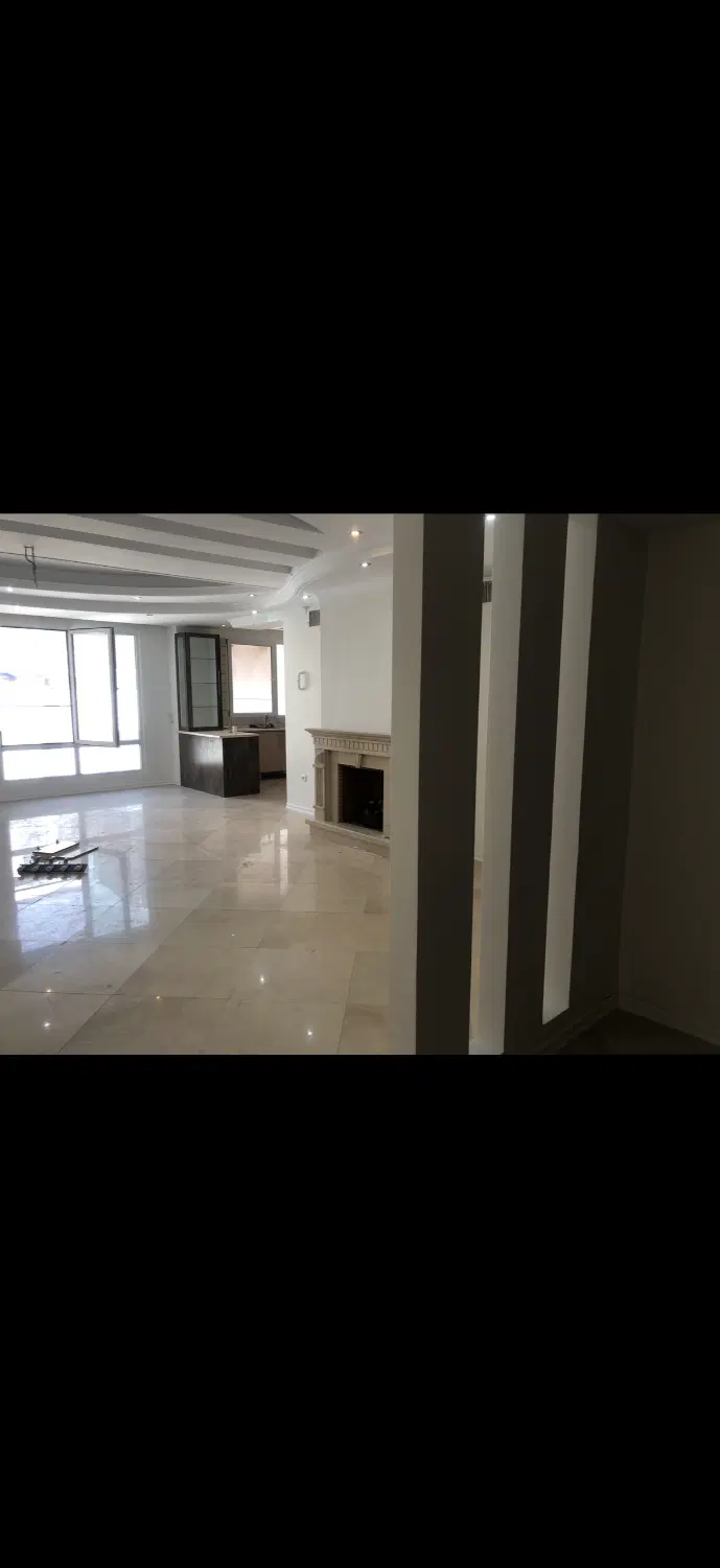 اپارتمان ۱۱۸ متری ۱۴ ساله