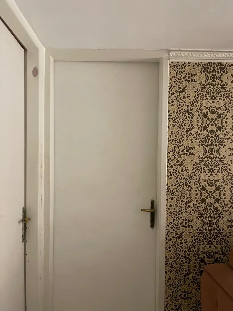 اجاره اتاق مناسب ناخن و تتو و مزون لباس