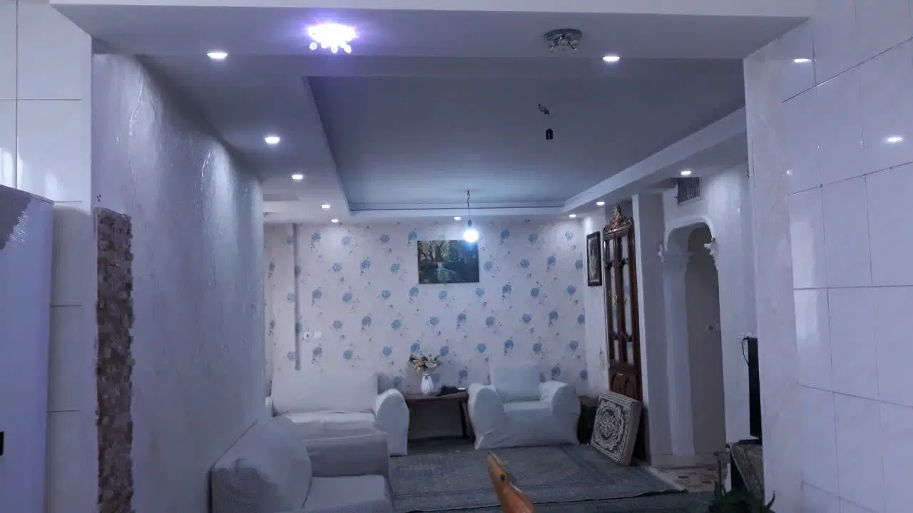 84 متری مینودر