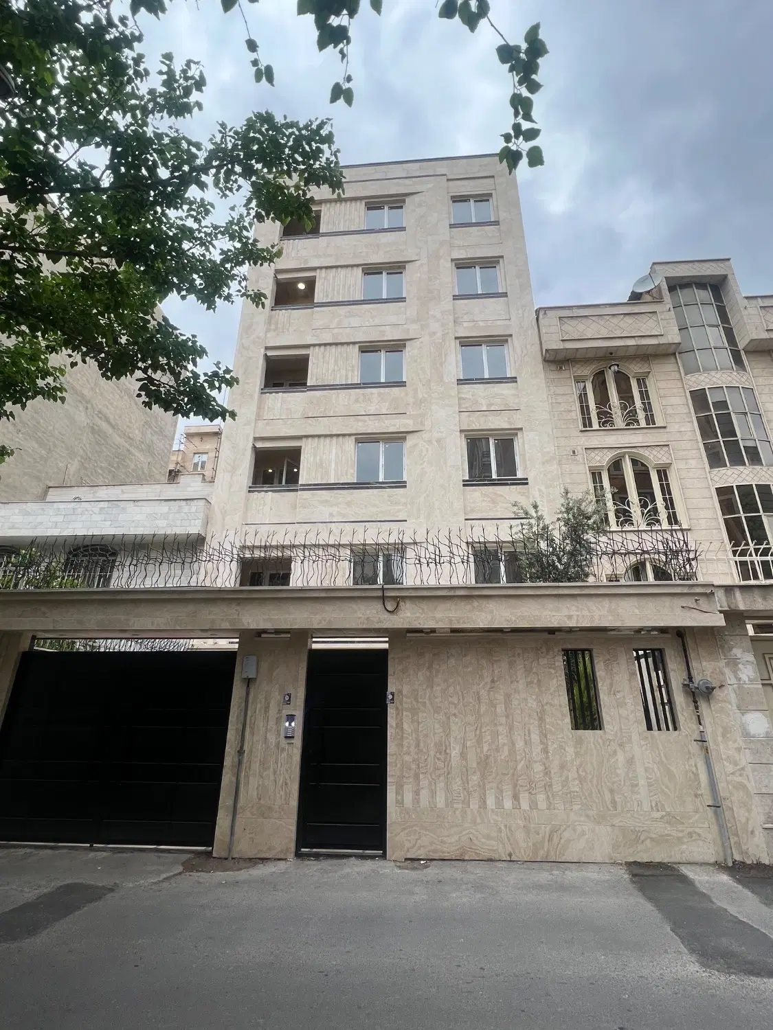 دو واحد ۱۱۲ متری طبقات چهارم و پنجم