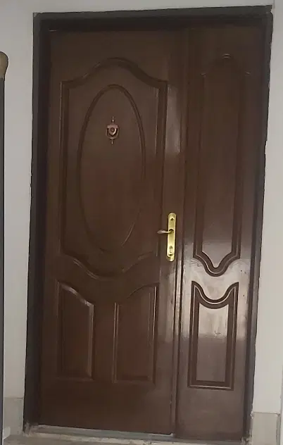 آپارتمان طبقه اول