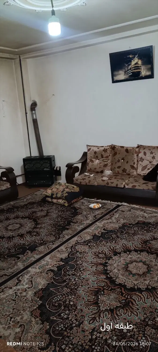 خانه 60 متری دو طبقه در میدان پیشقدم.