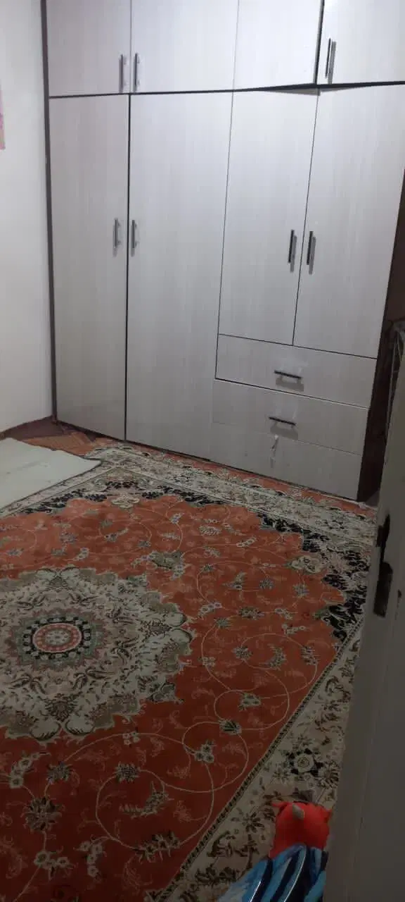 آپارتمان۹۰ متری پارکینگ دار