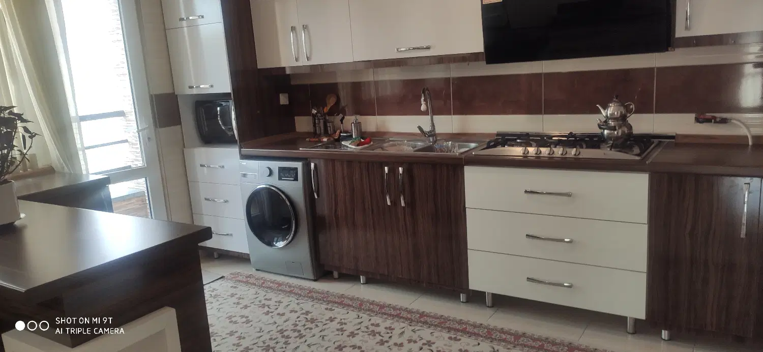 واحد 90متری
