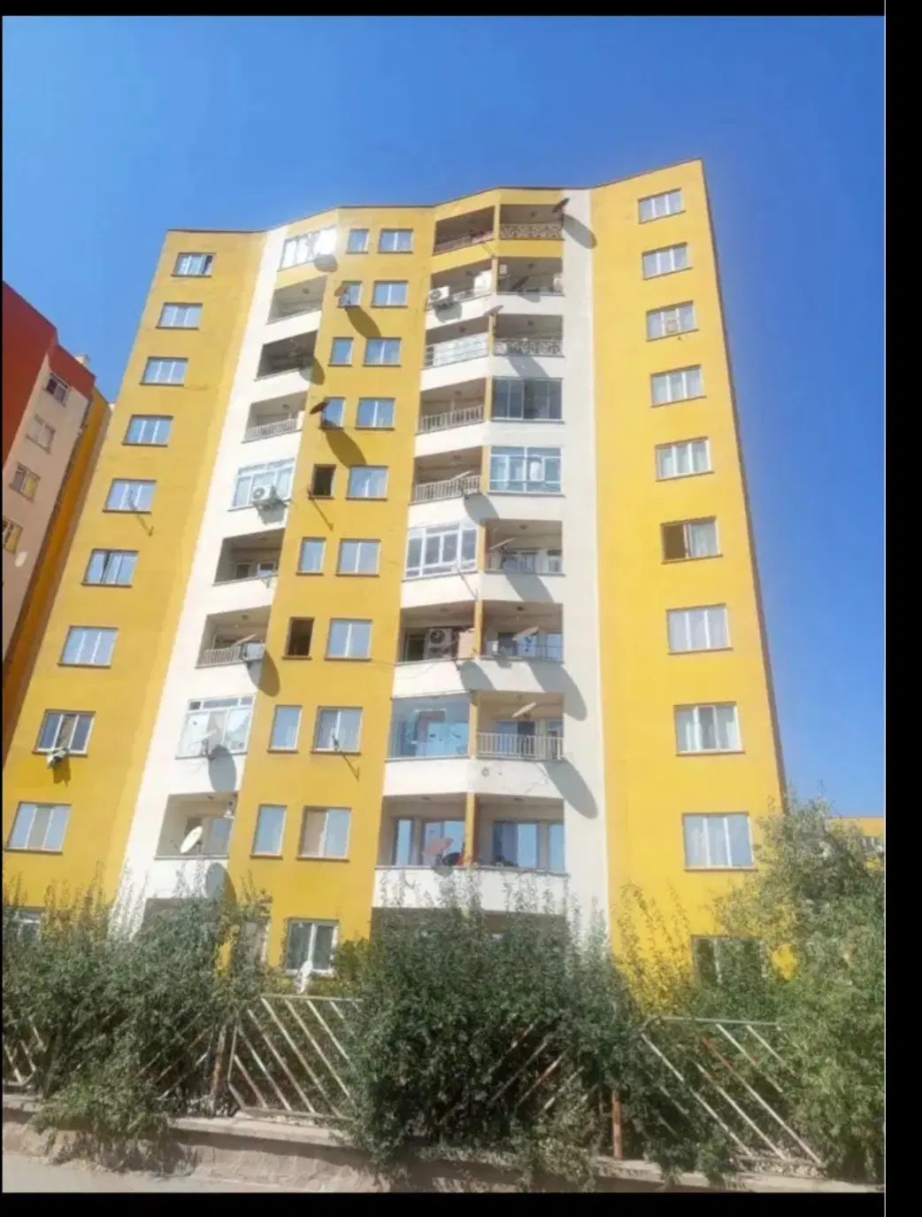 فروش آپارتمان ۷۵ متر کوی لاله مجتمع باران