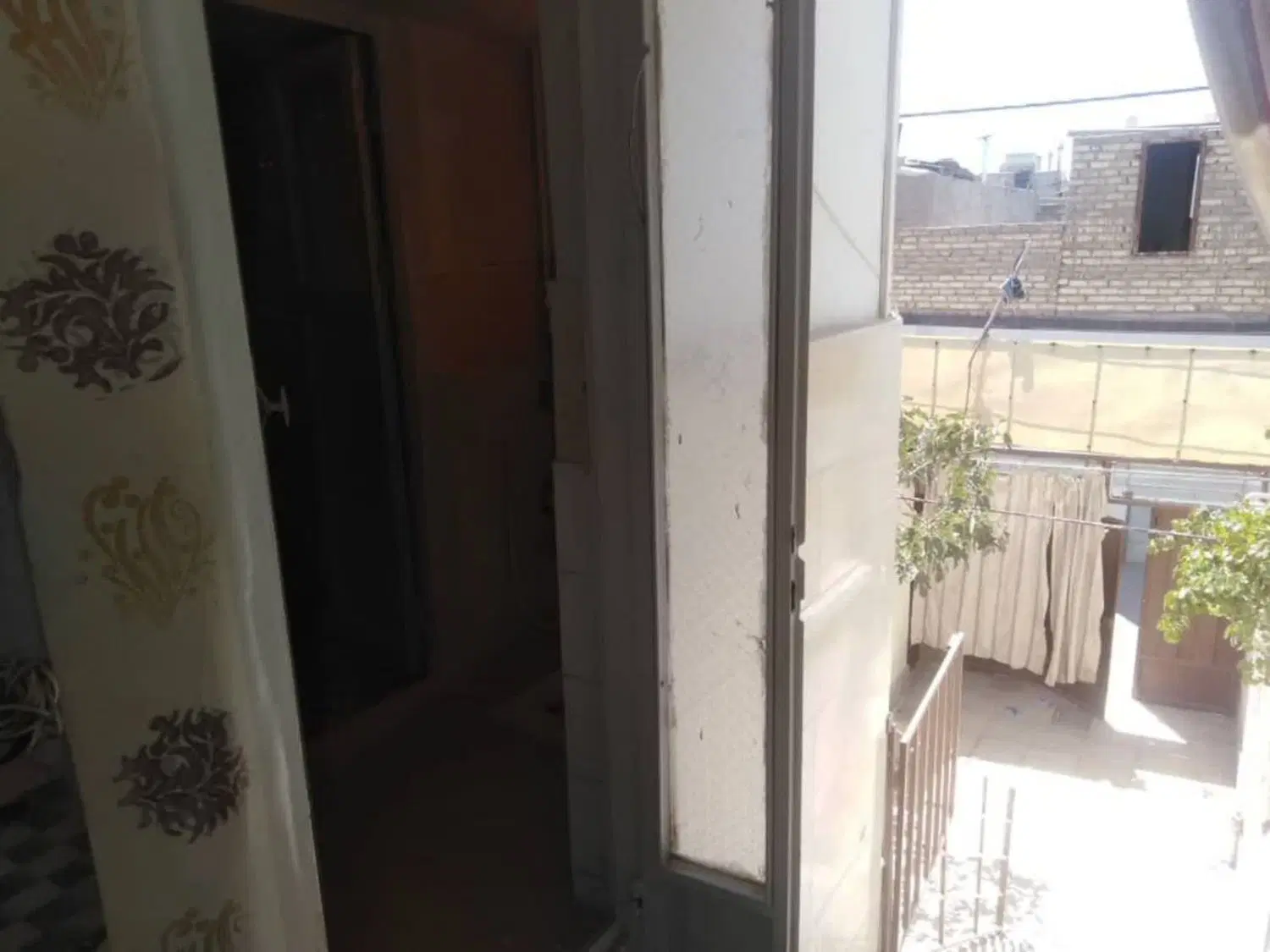 ۱۰۰متر دوطبقه کاملا مجزا