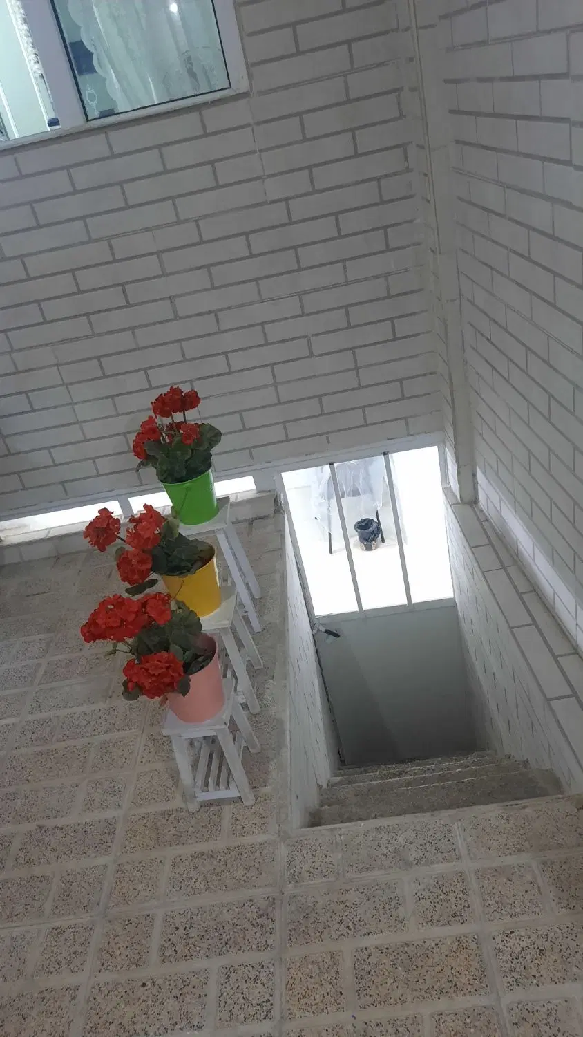اجاره زیر زمین ۱۸ متر