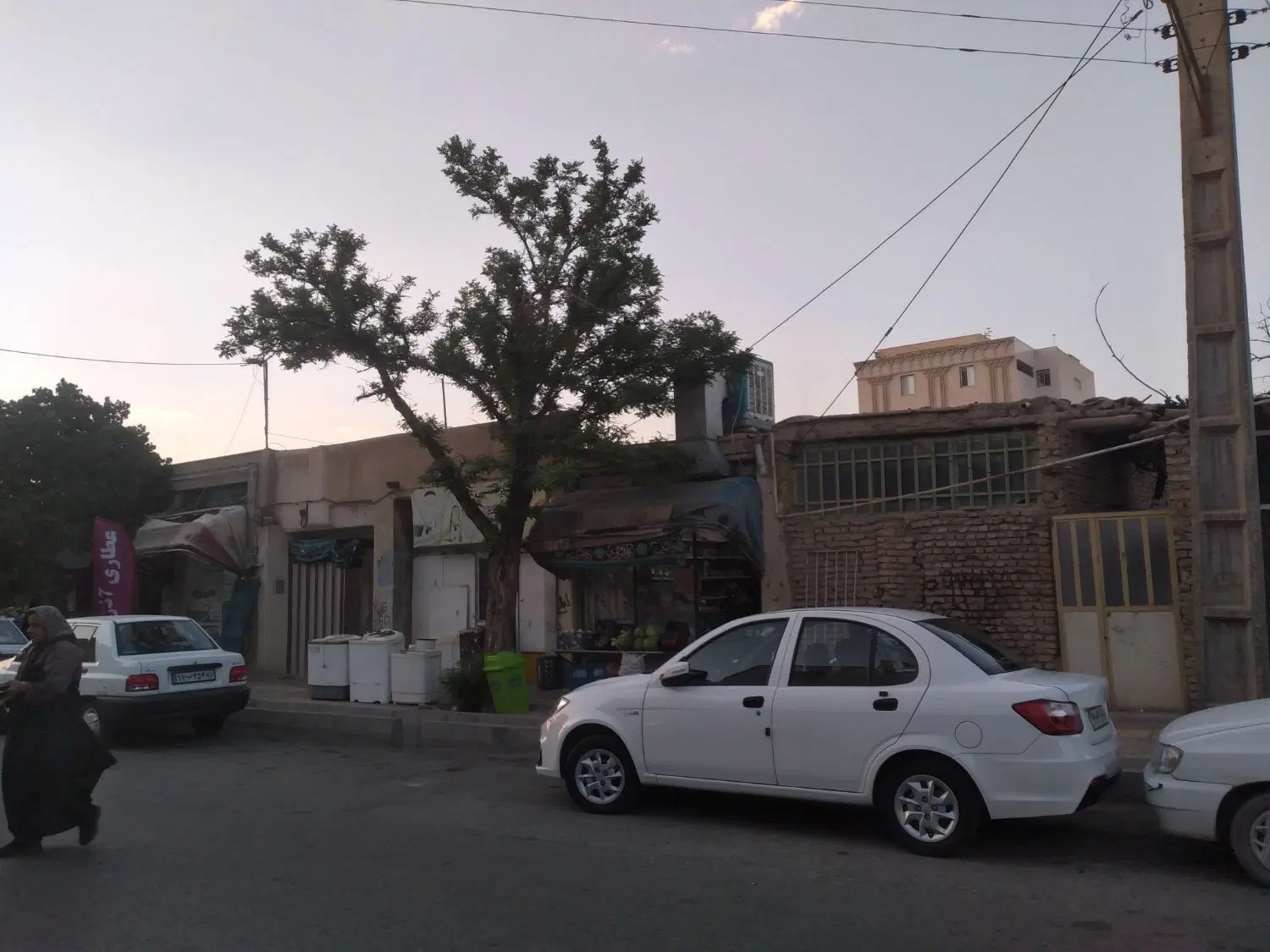 فروش و مشارکت در ساخت