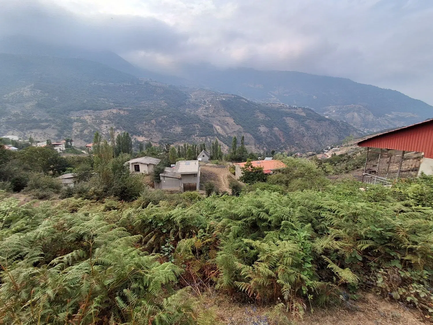 زمین زیارت گاوخوسه