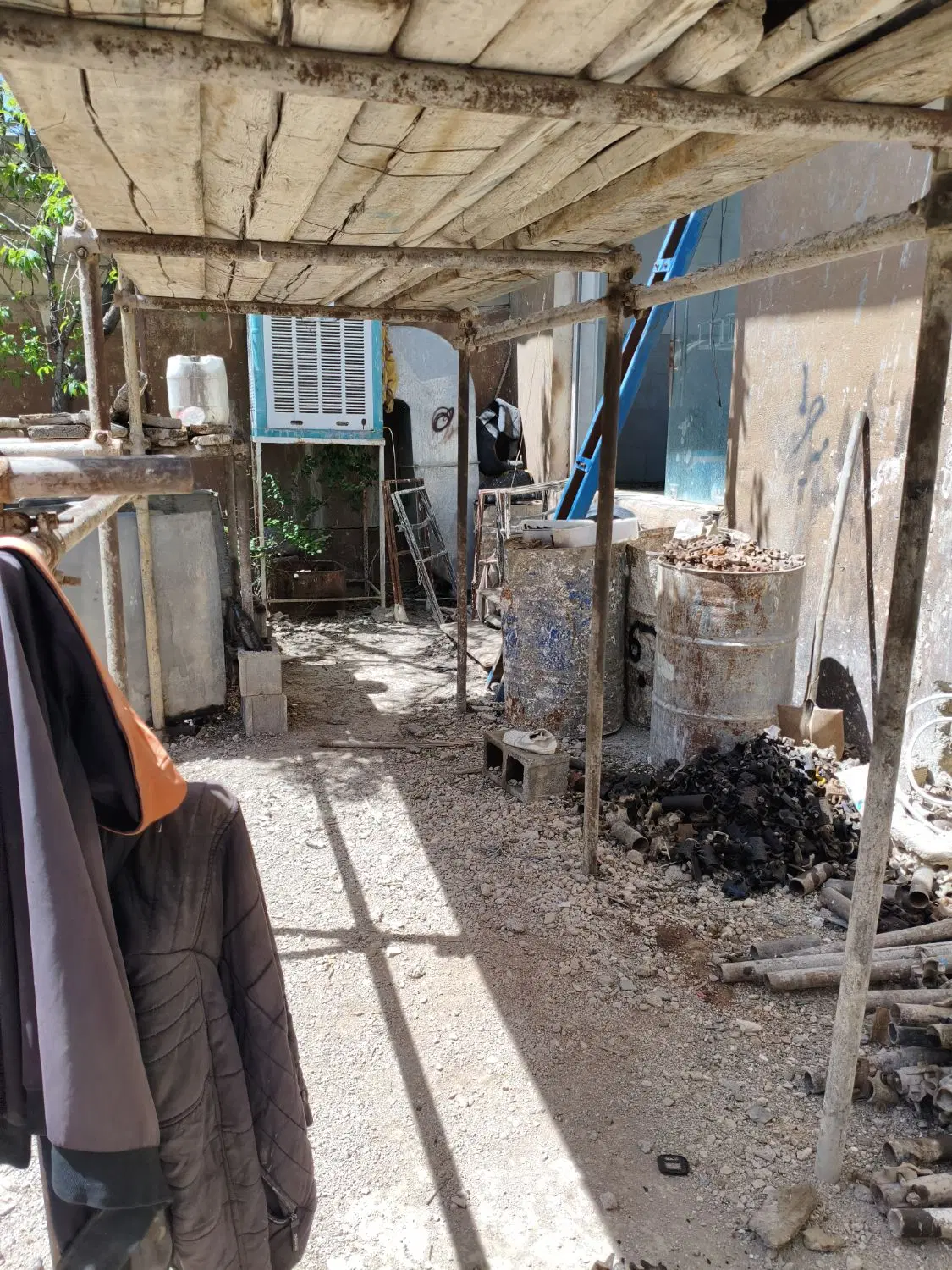 فروش یک دهنه مغازه