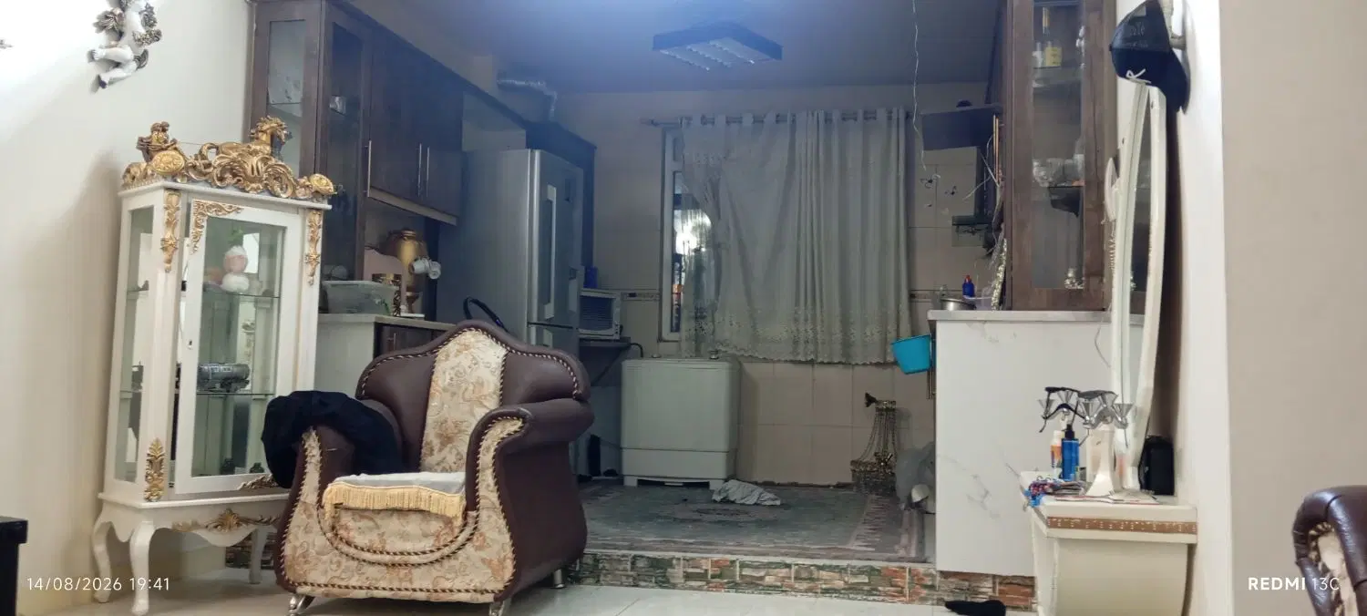 همخانه خانم