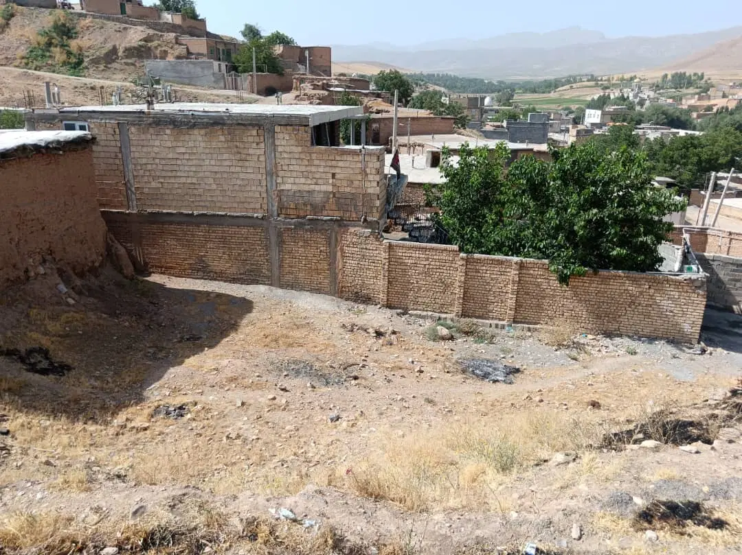 زمین مسکونی