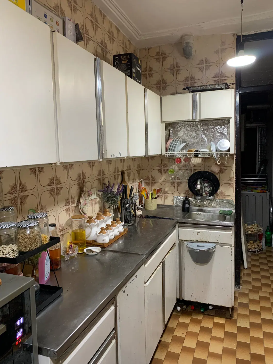 واحد مسکونی خیابان مطهری