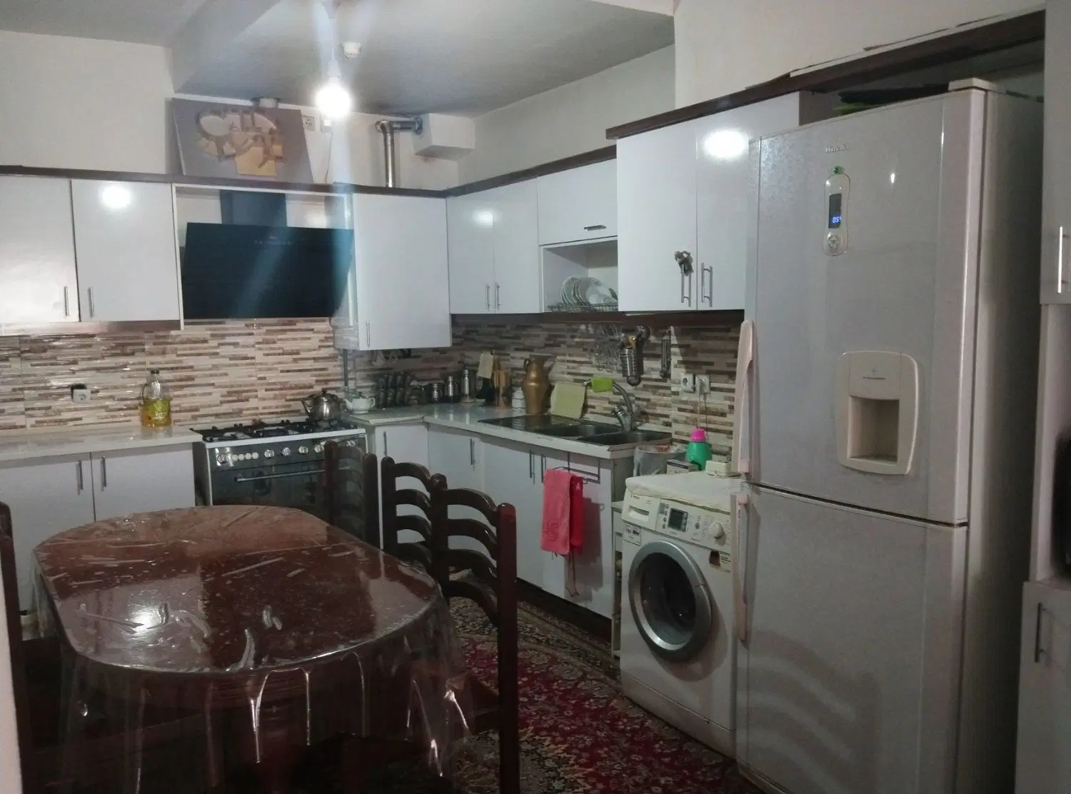 آپارتمان ۱۱۰ متری_  نورگیر _ شهید حسینی۸