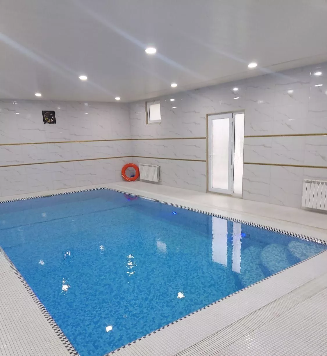 ویلای سه خوابه استخردار بندرانزلی با ویوی دریا
