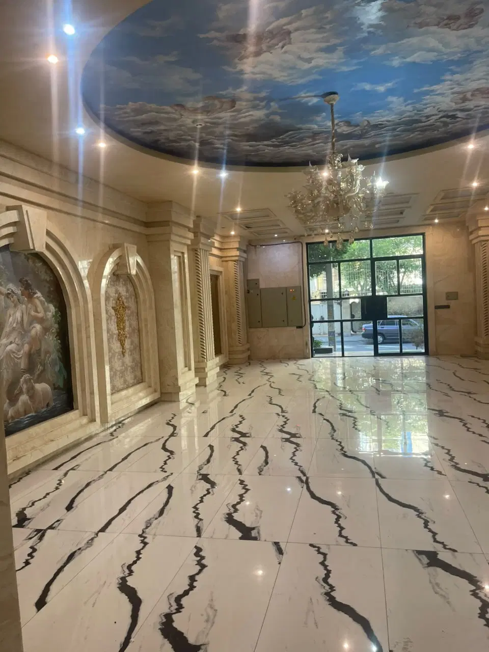 ۱۳۵ متر _ سازه برند_ خیابان نهم_ رو به آفتاب