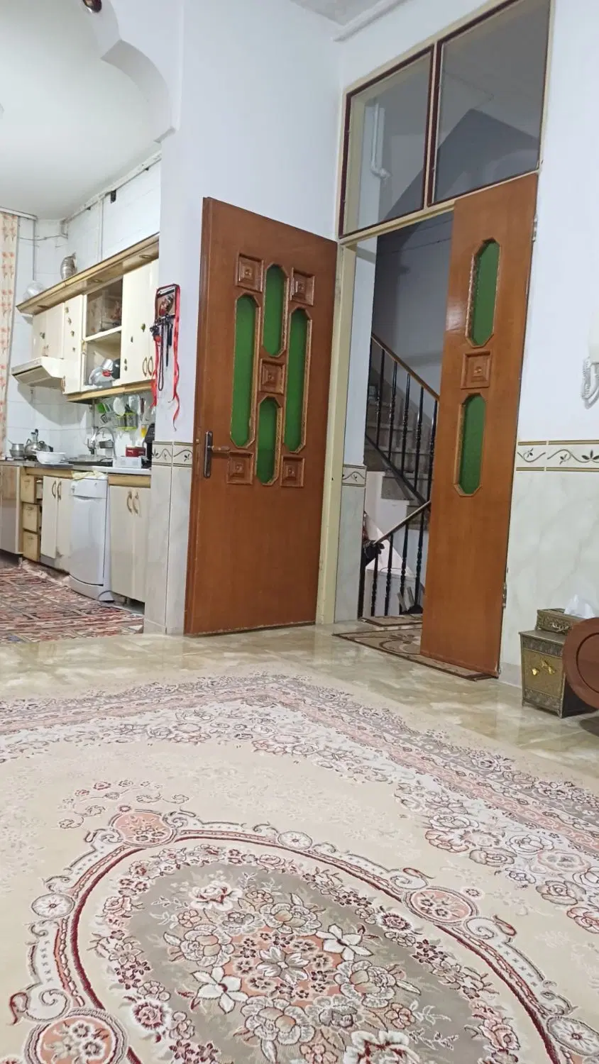 فروش خانه  شیک شهرک امام ۱۸۰ مترزمین_۱۱۵ زیر بنا