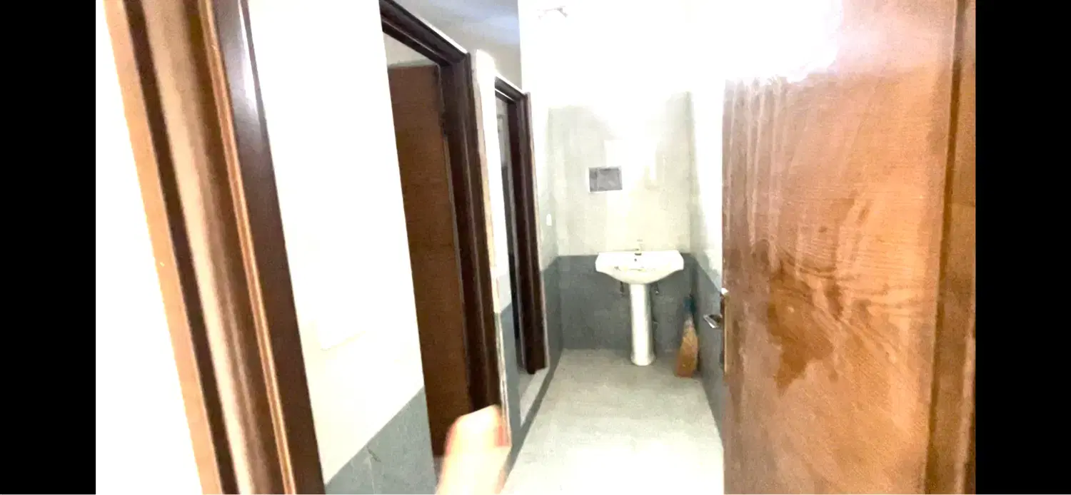 کارگاه تولیدی  ،مغازه تجاری ، انبار