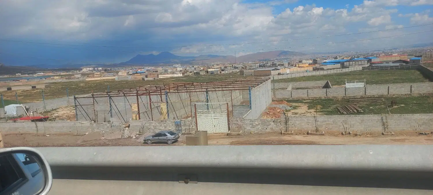 زمین حسارشده مایان آغزی ۷۴۸متر قطاررولی