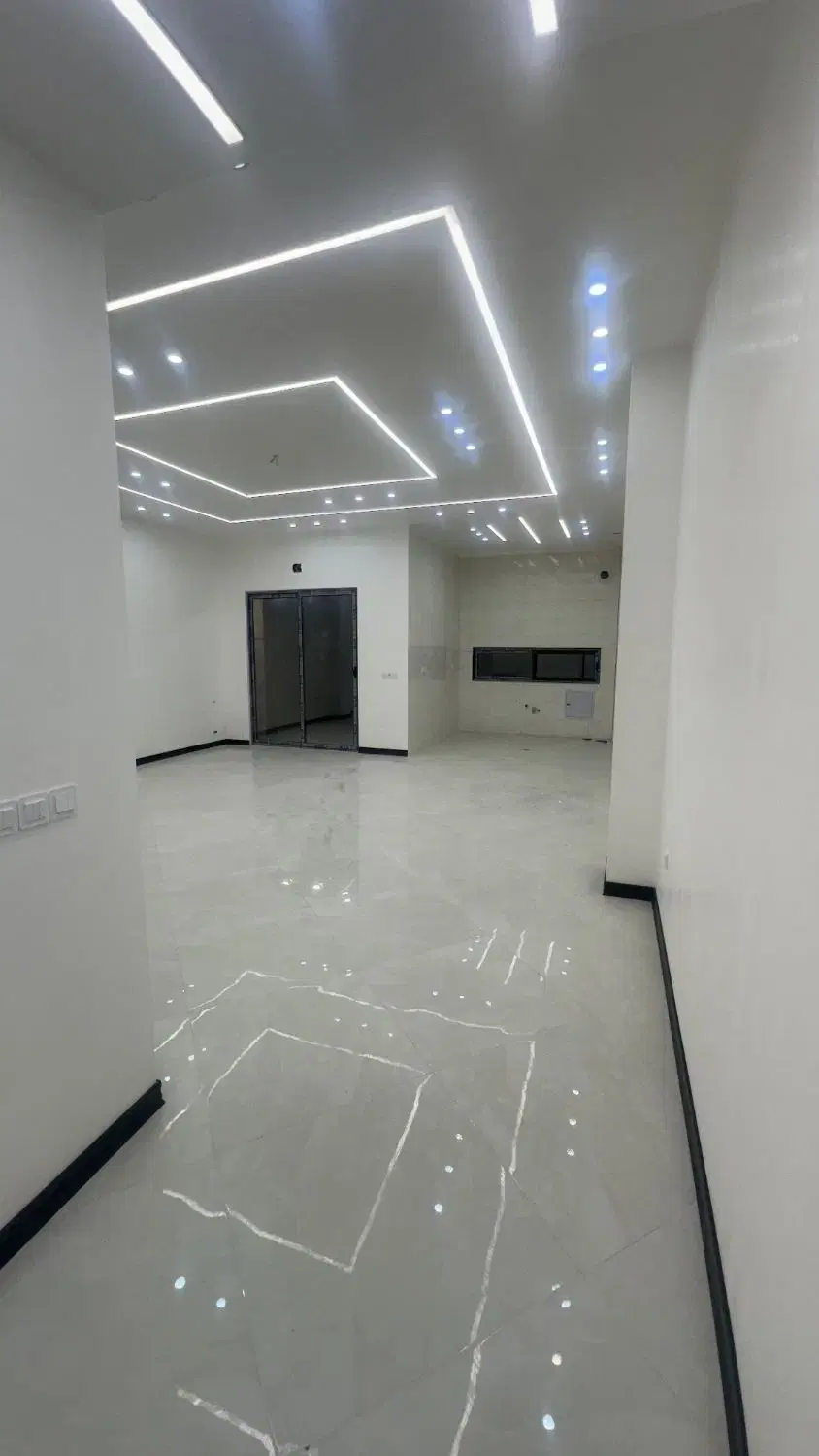 ویلایی نوساز جنوبی ... معاوضه با خودرو صفر