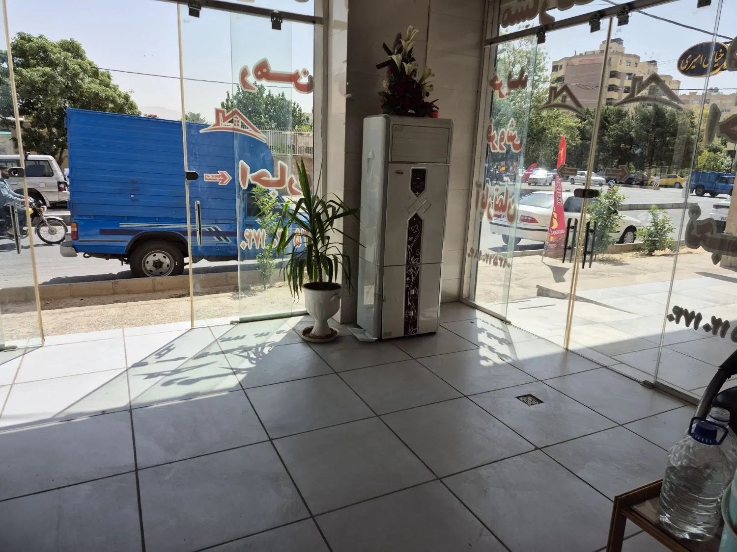 مغازه ۶۰ متری سند ملکی