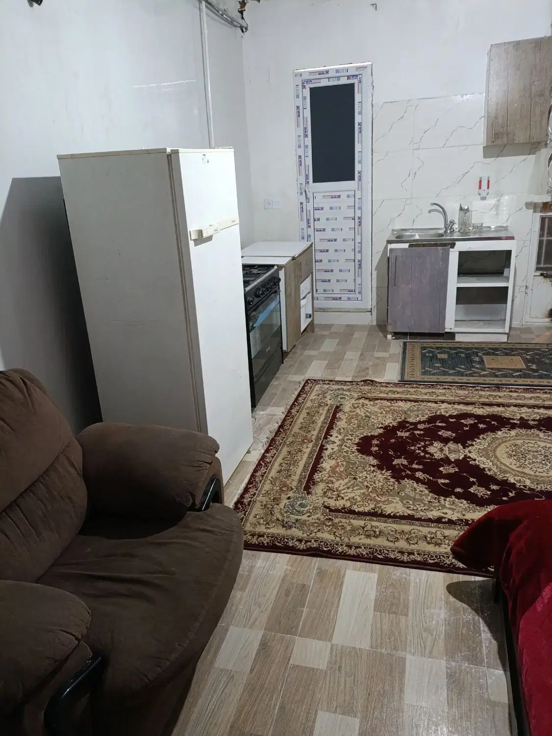 اجاره روزانه سوئیت اقتصادی همکف در مطهری