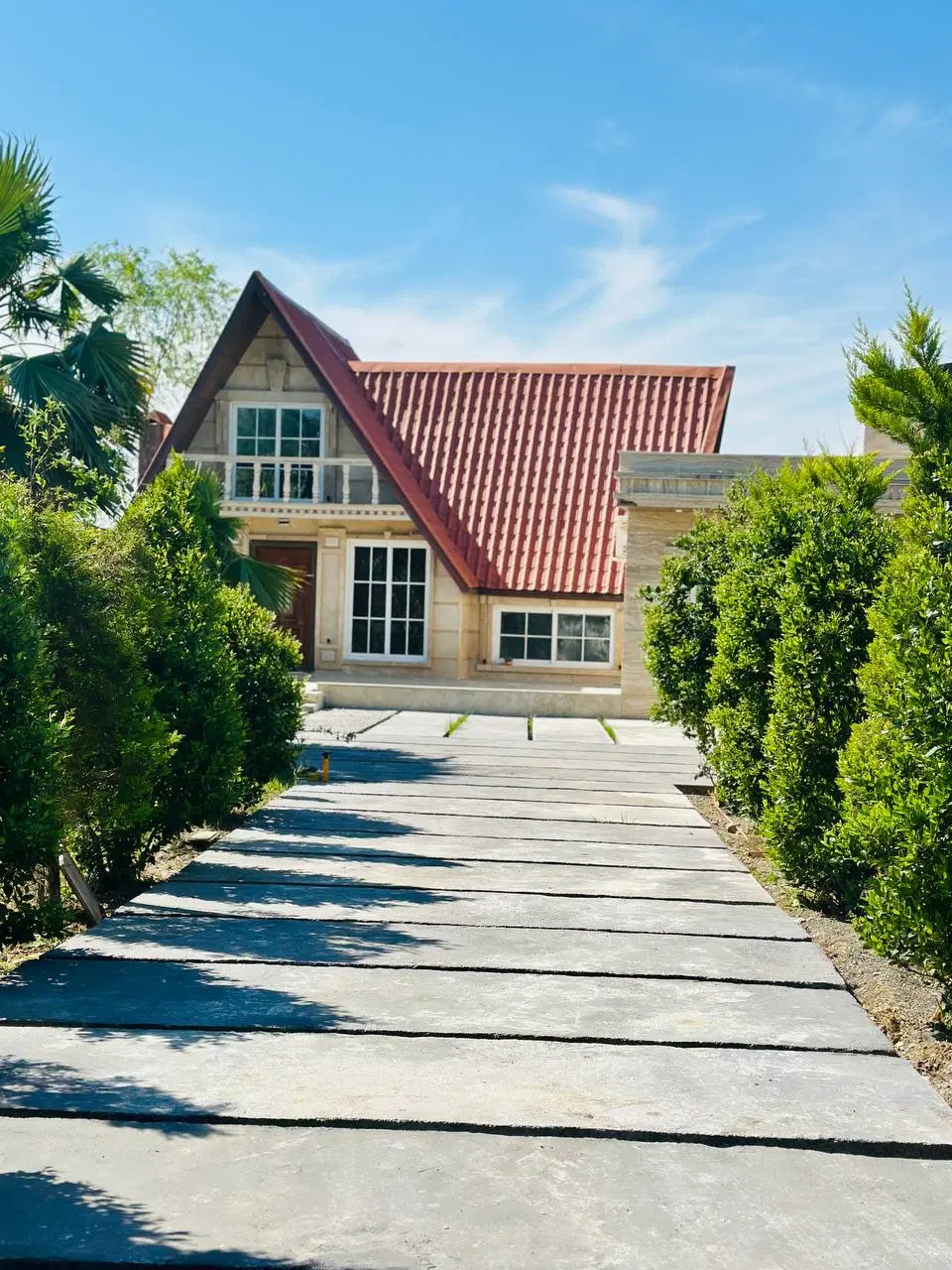 ویلایی ۱۰۰۰متری