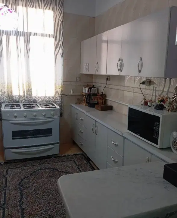 آپارتمان تمیز ۲ خوابه
