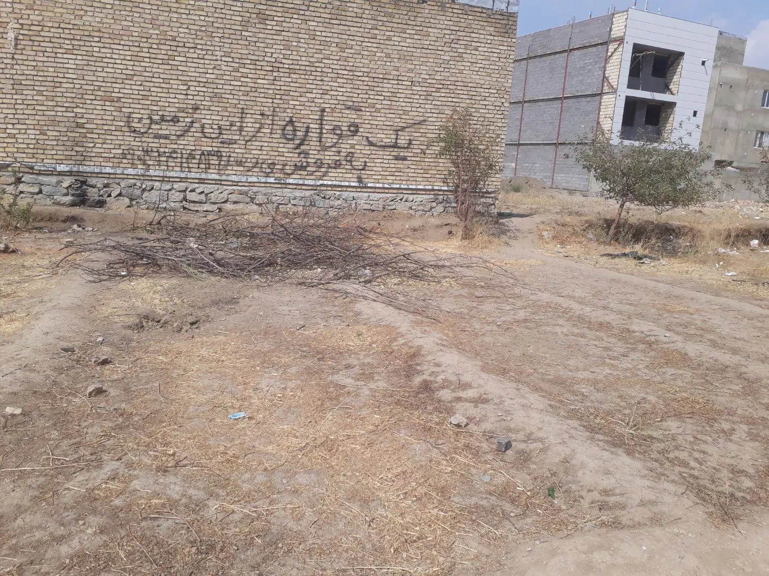 زمین مسکونی شهرک ولیعصر