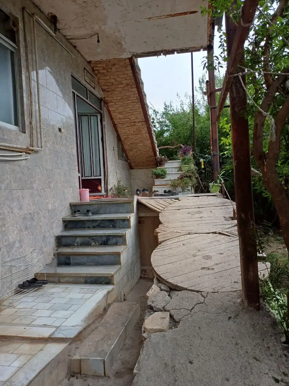 خانه فروشی باغگلبن