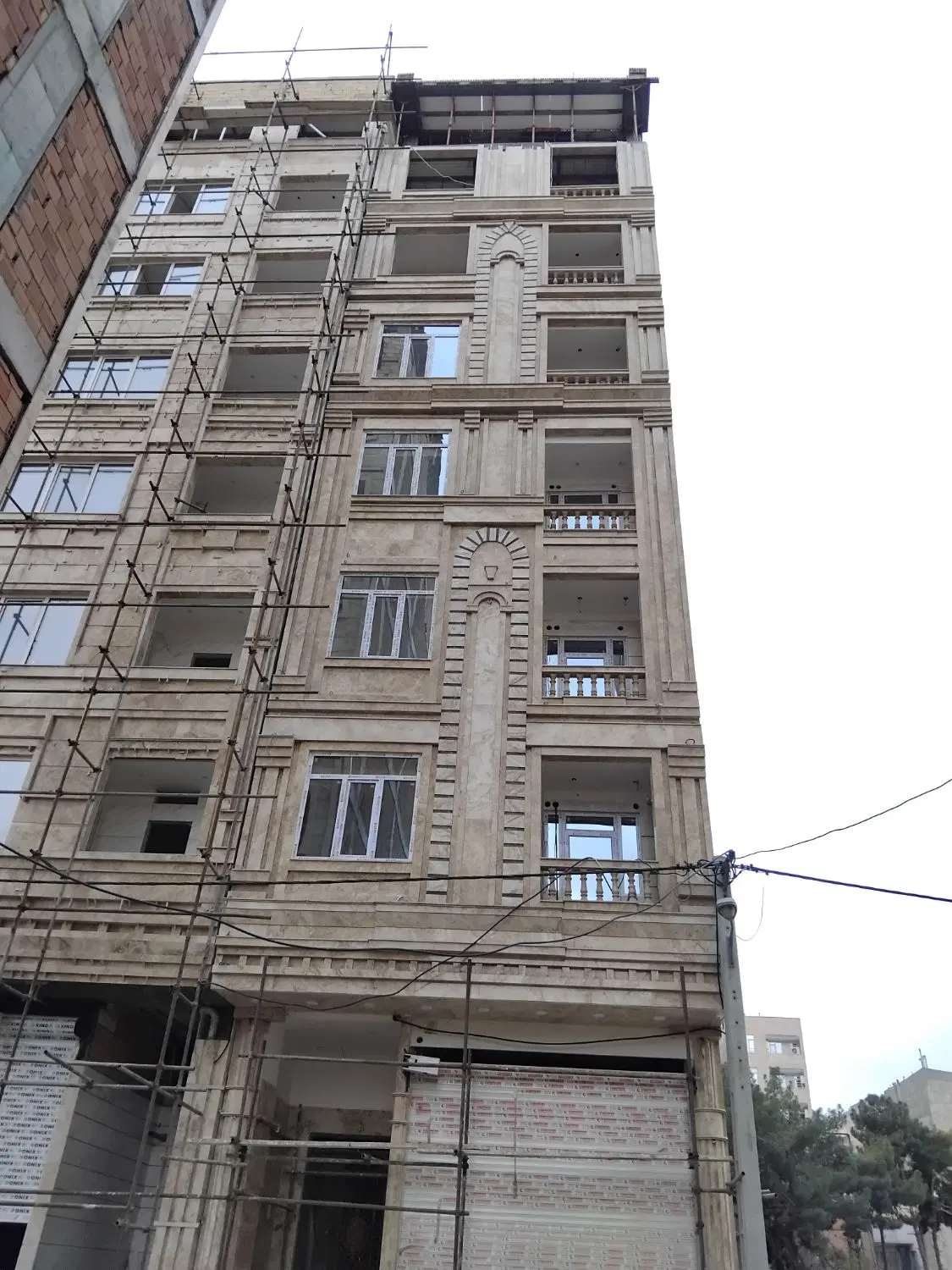 همخونه خانوم