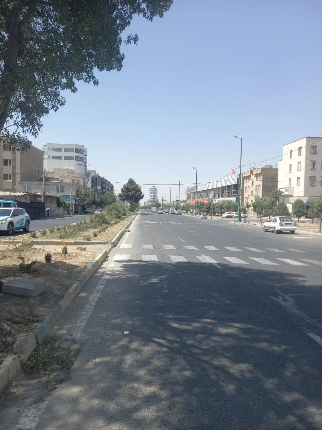 مغازه رهن واجاره فردیس بر بلوارتندرستی