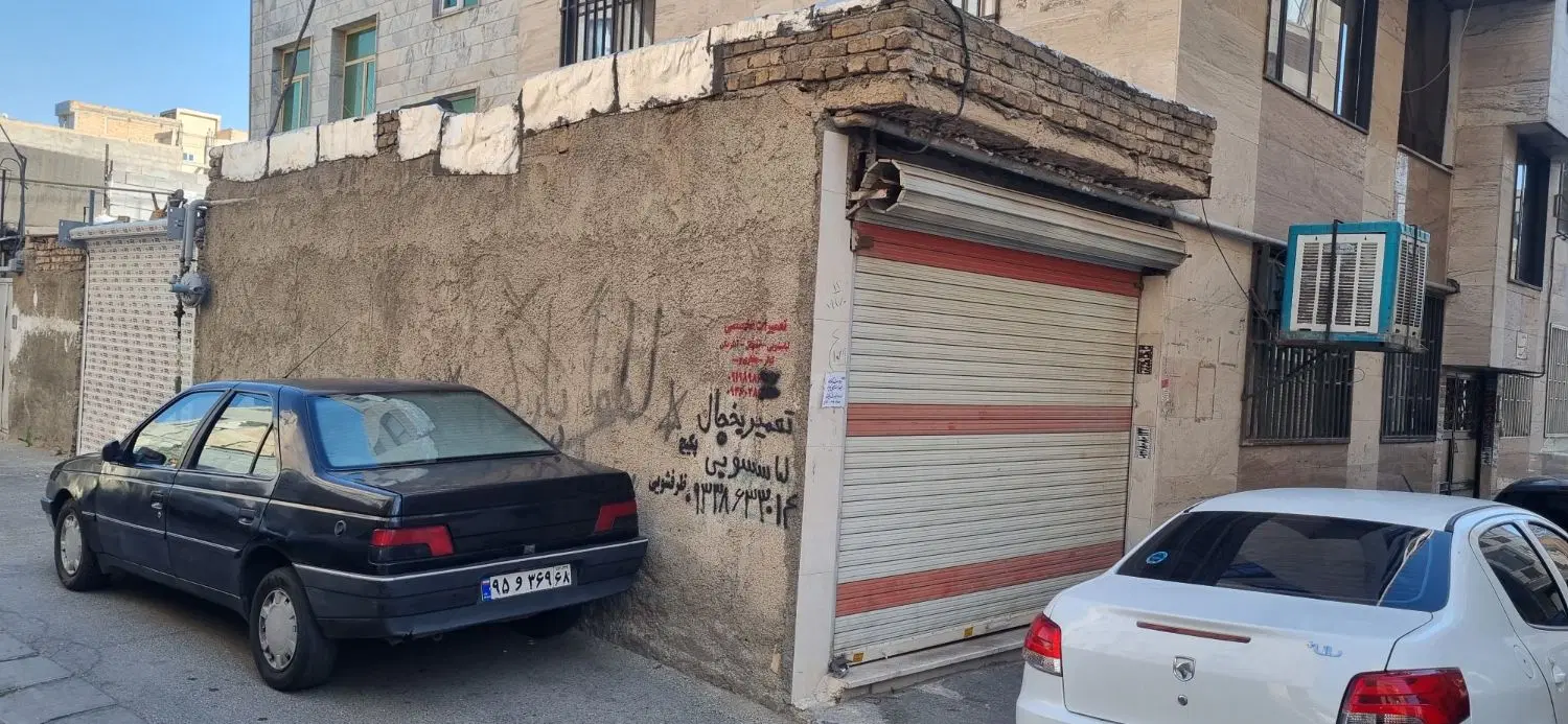 مغازه ۲۲ متر با ملکیت