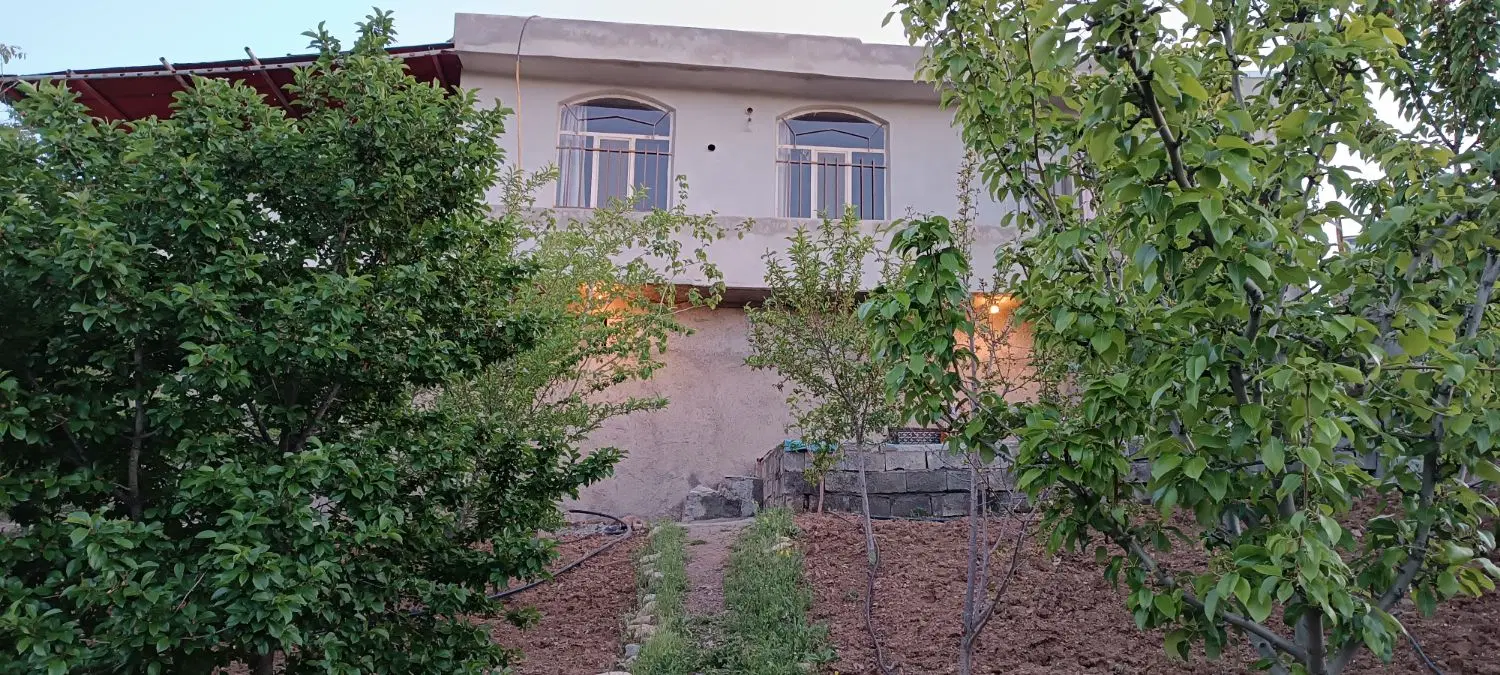 ملک ۶۰۰ متری جهت اجاره