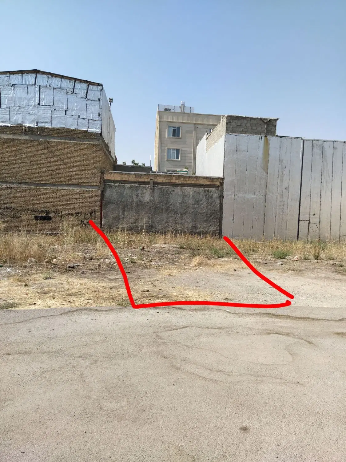 زمین مسکونی