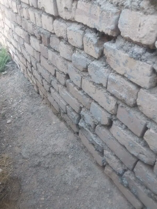 زمین  امیراباد