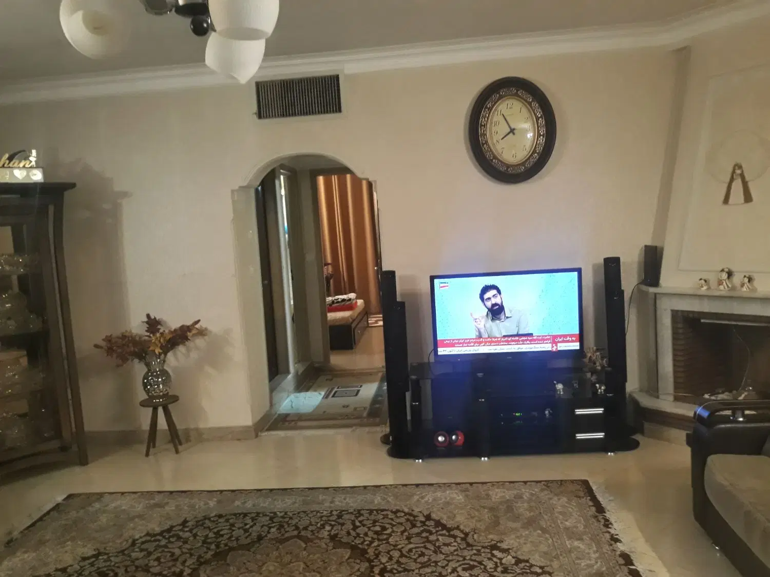 اجاره۸۵ متر تک واحدی با پارکینگ
