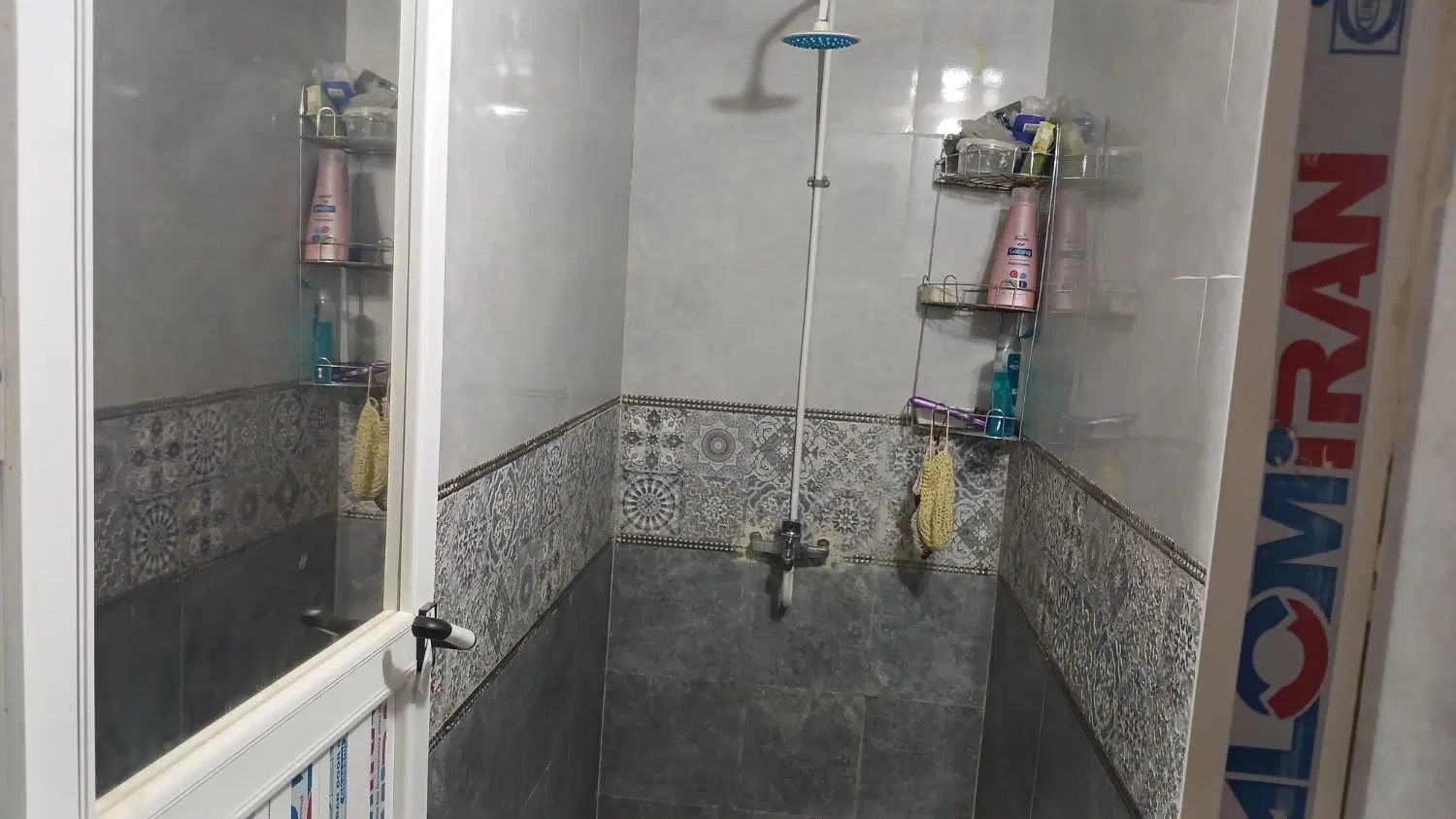 فروش و معاوضه خونه باغ،باغچه با ویلایی وآپارتمان