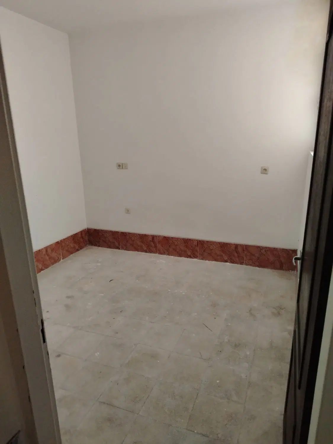 طبقه بالا د خواب مشترک. تخلیه