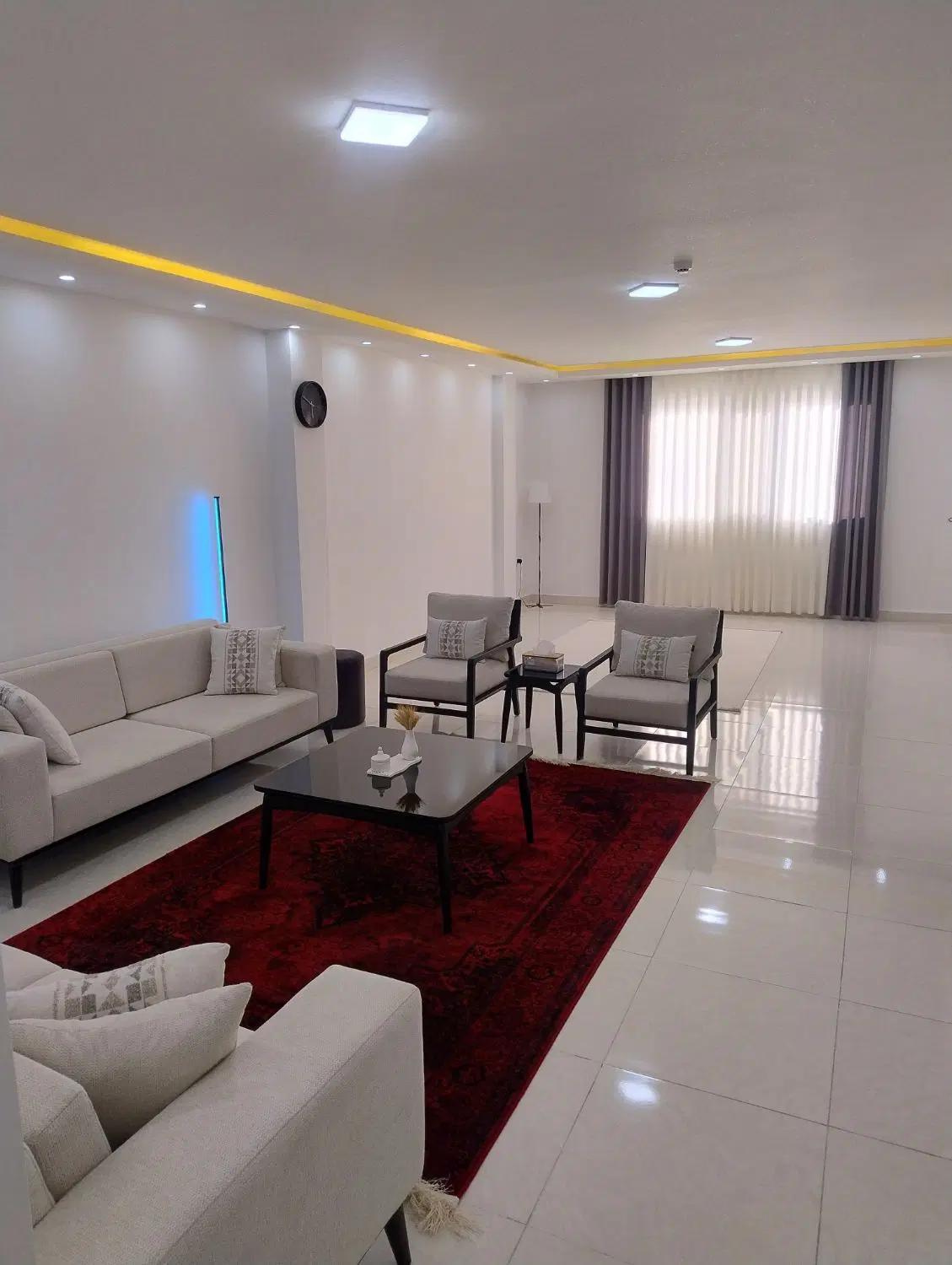واحد آپارتمانی تک واحدی سه خواب دو پارکینگ بهار ۱۳
