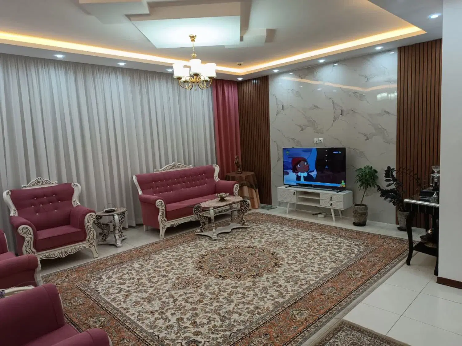 آپارتمان ۹۰متری رهن واجاره